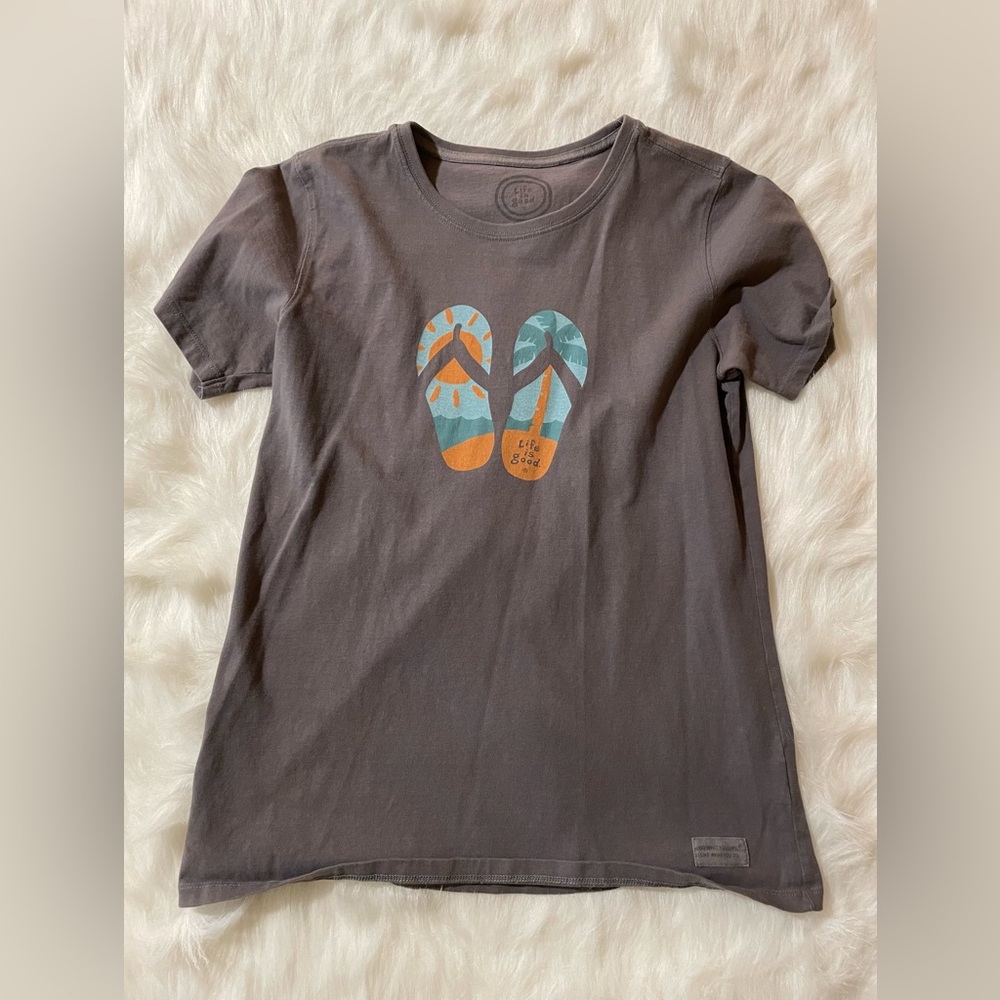 Life is good tee size M